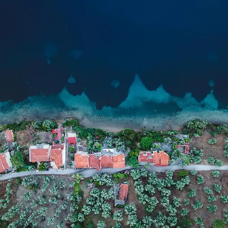 Сasa de vacaciones Elia Seaside Pteleós