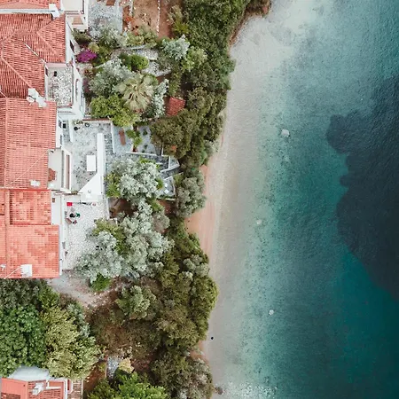 Elia Seaside Pteleós