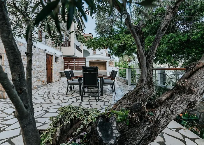 Elia Seaside * Pteleós